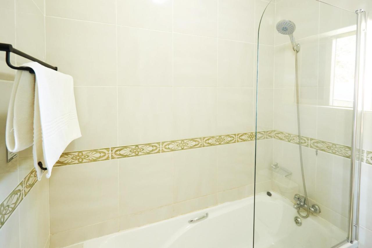 Laha Hotel Maun Eksteriør bilde
